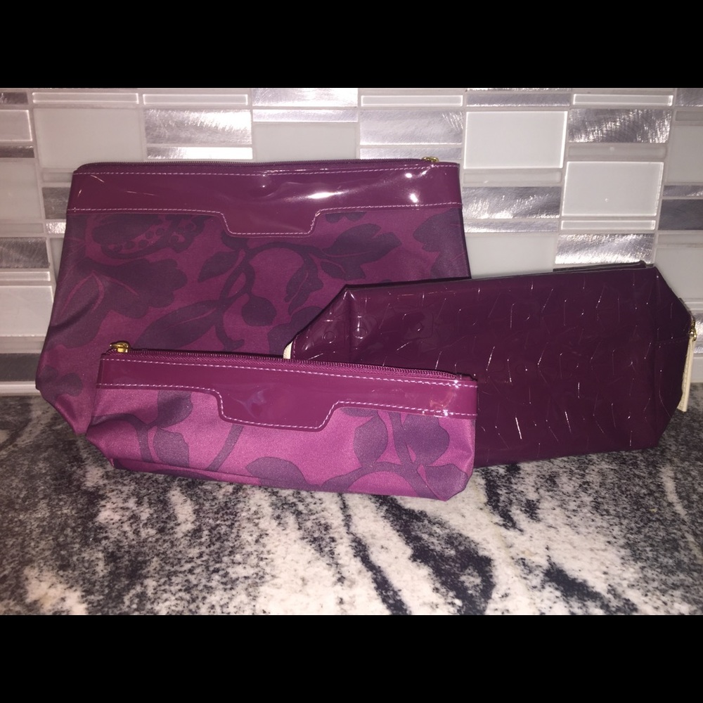 NWOT Estée Lauder Makeup Bag set
